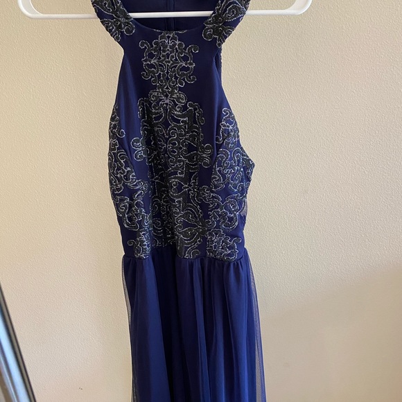 Long Royal blue sequin backless halter dress - Picture 3 of 3